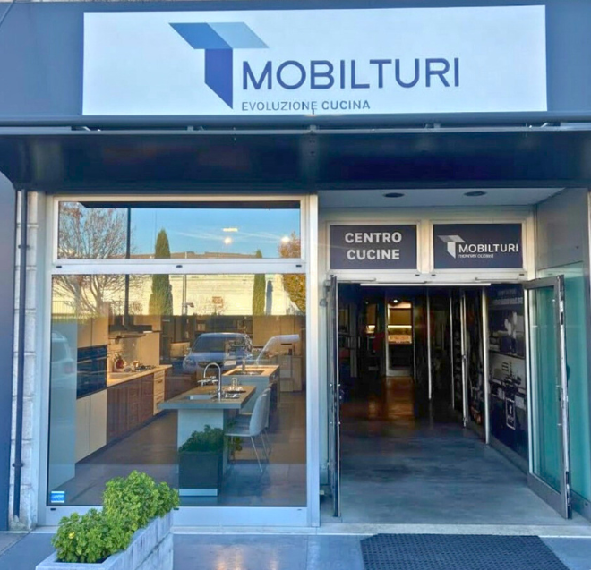 Negozio di Cucine ad Affi Verona lago di Garda - Mobilturi Triveneto Centro Cucine